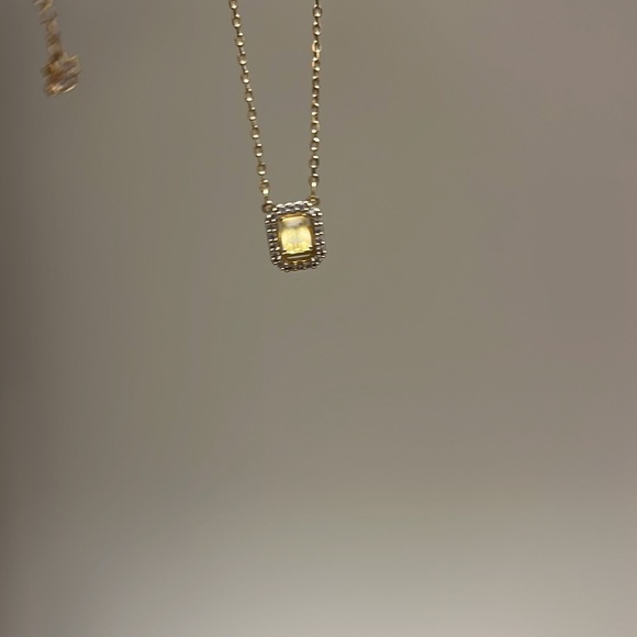 Necklace - Picture 3 of 3